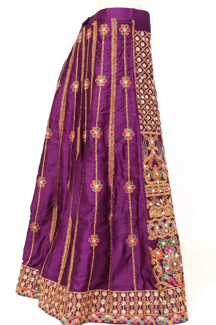 Lehnga  Fabric Silk