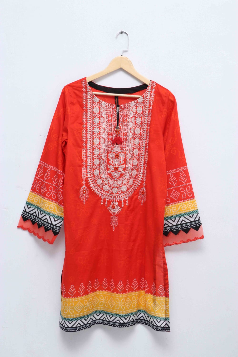 EST22150T Classic Kameez Brand: Khaadi